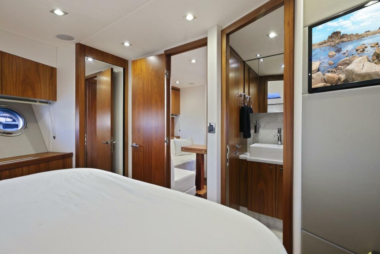 Slide: The Image of Sunseeker Predator 57 2019 - 4747231