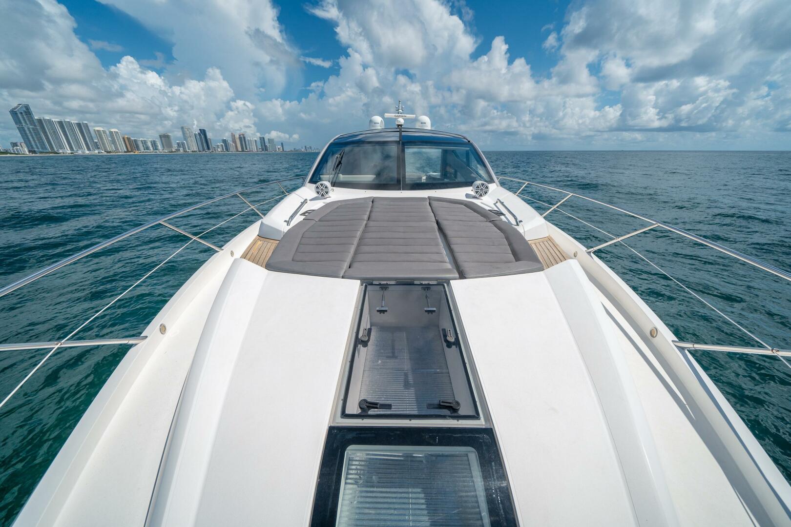 Slide: The Image of Sunseeker Predator 68 2018 - 4597676