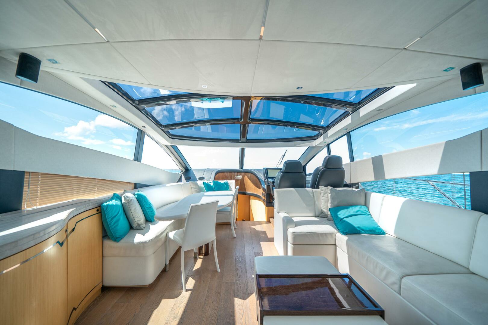 Slide: The Image of Sunseeker Predator 68 2018 - 4597681