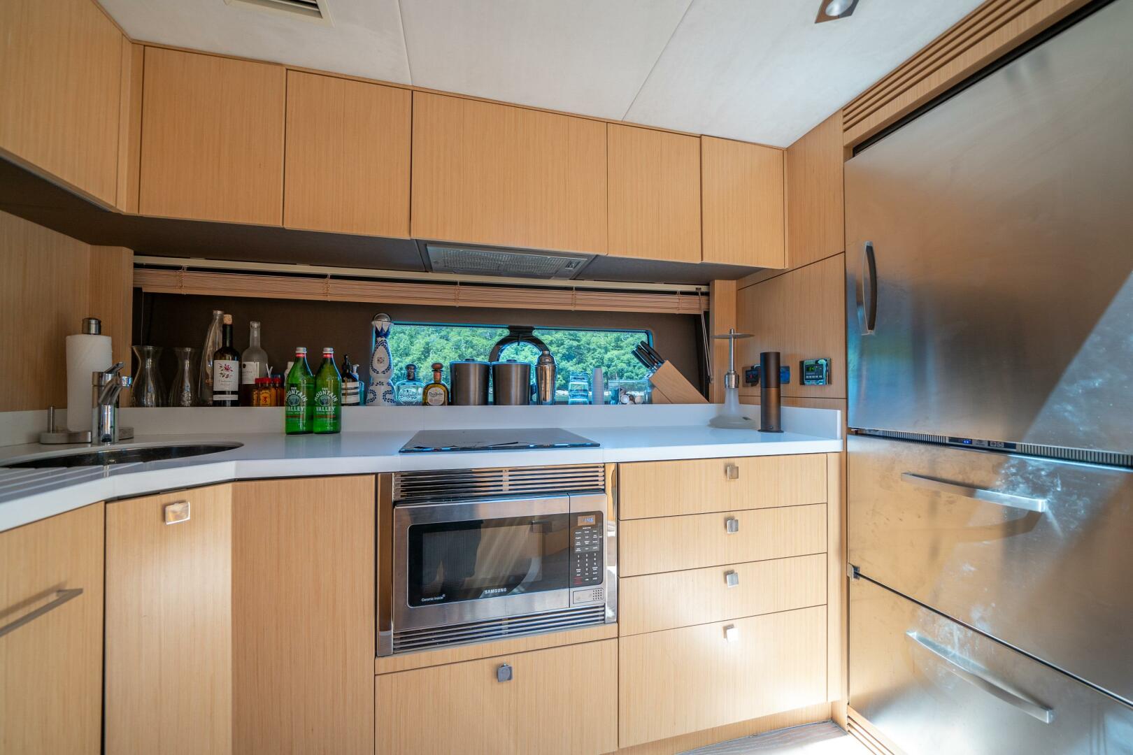 Slide: The Image of Sunseeker Predator 68 2018 - 4597689