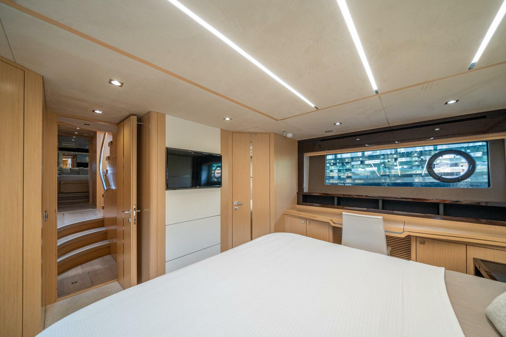 Slide: The Image of Sunseeker Predator 68 2018 - 4597692