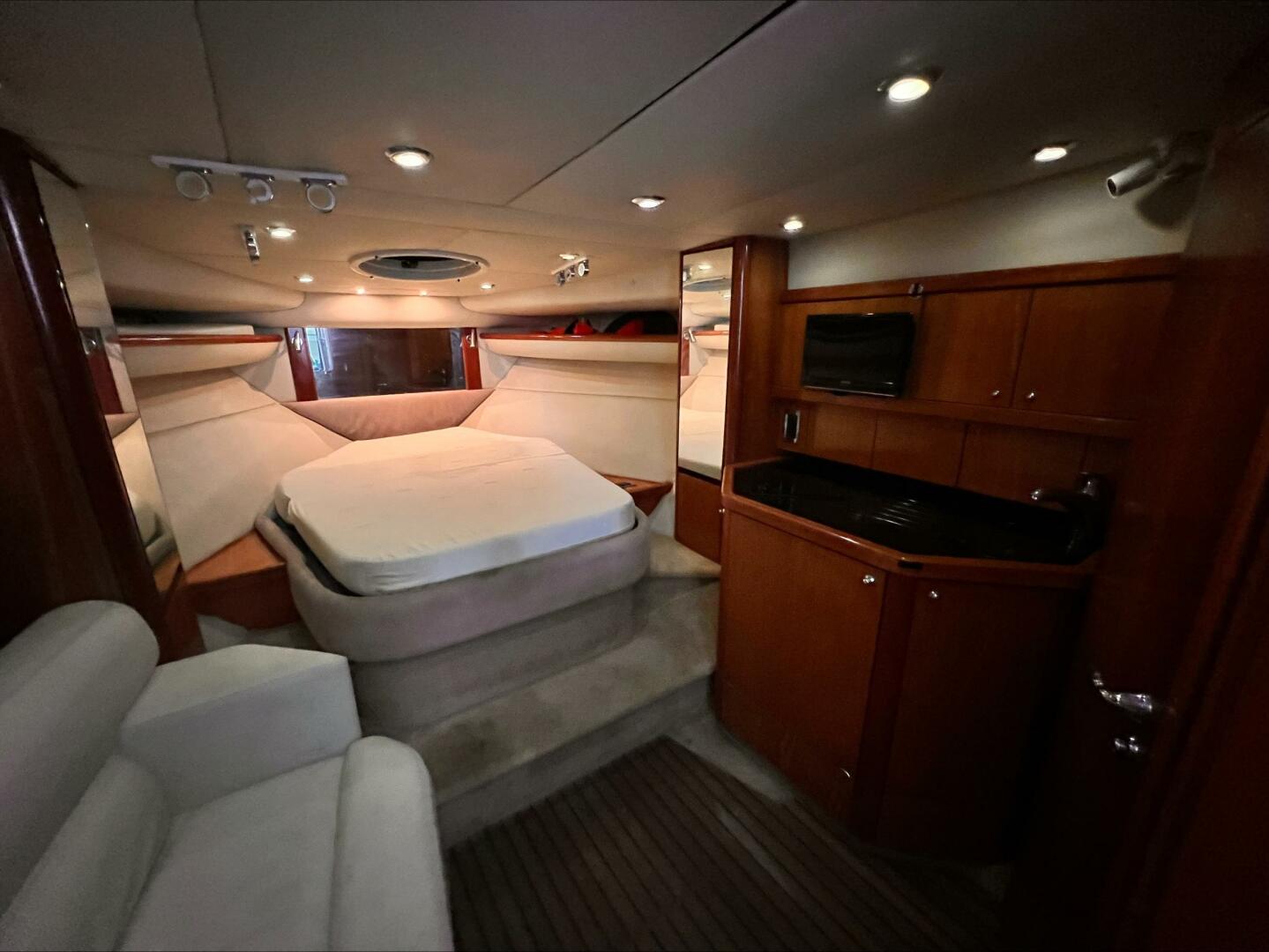 Slide: The Image of Sunseeker Sportfish 37 2005 - 5127471