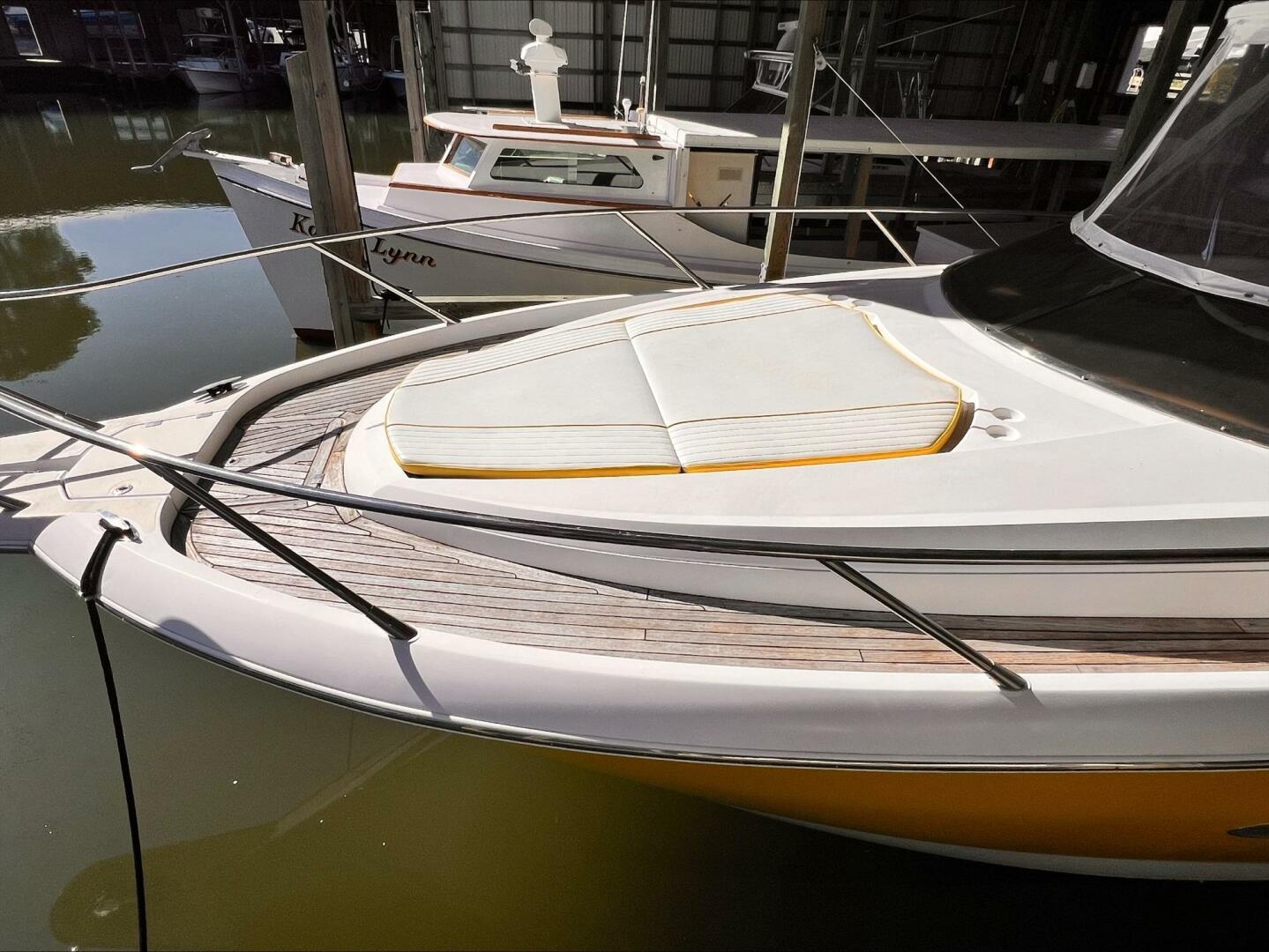 Slide: The Image of Sunseeker Sportfish 37 2005 - 5136876