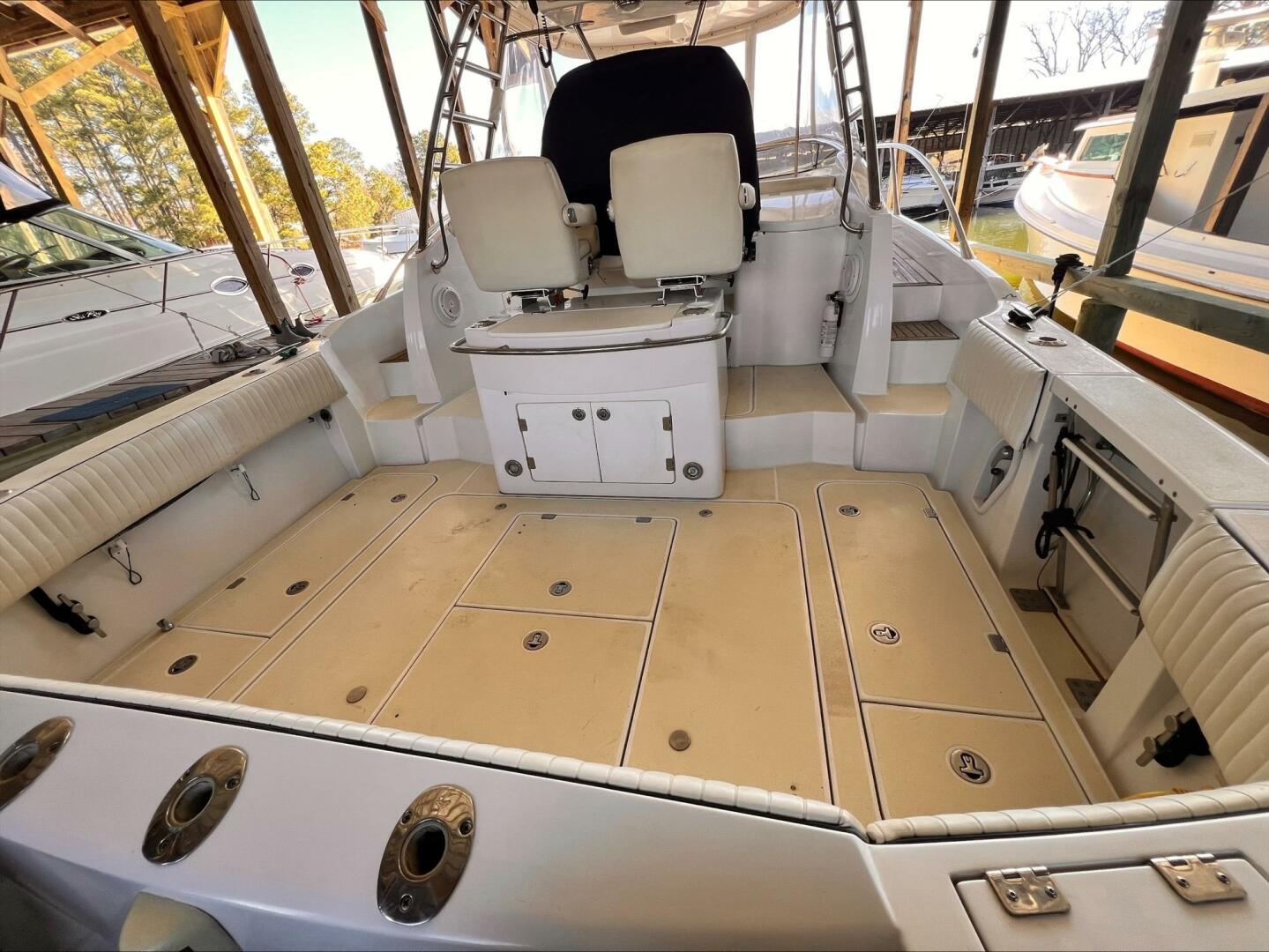 Slide: The Image of Sunseeker Sportfish 37 2005 - 5136885