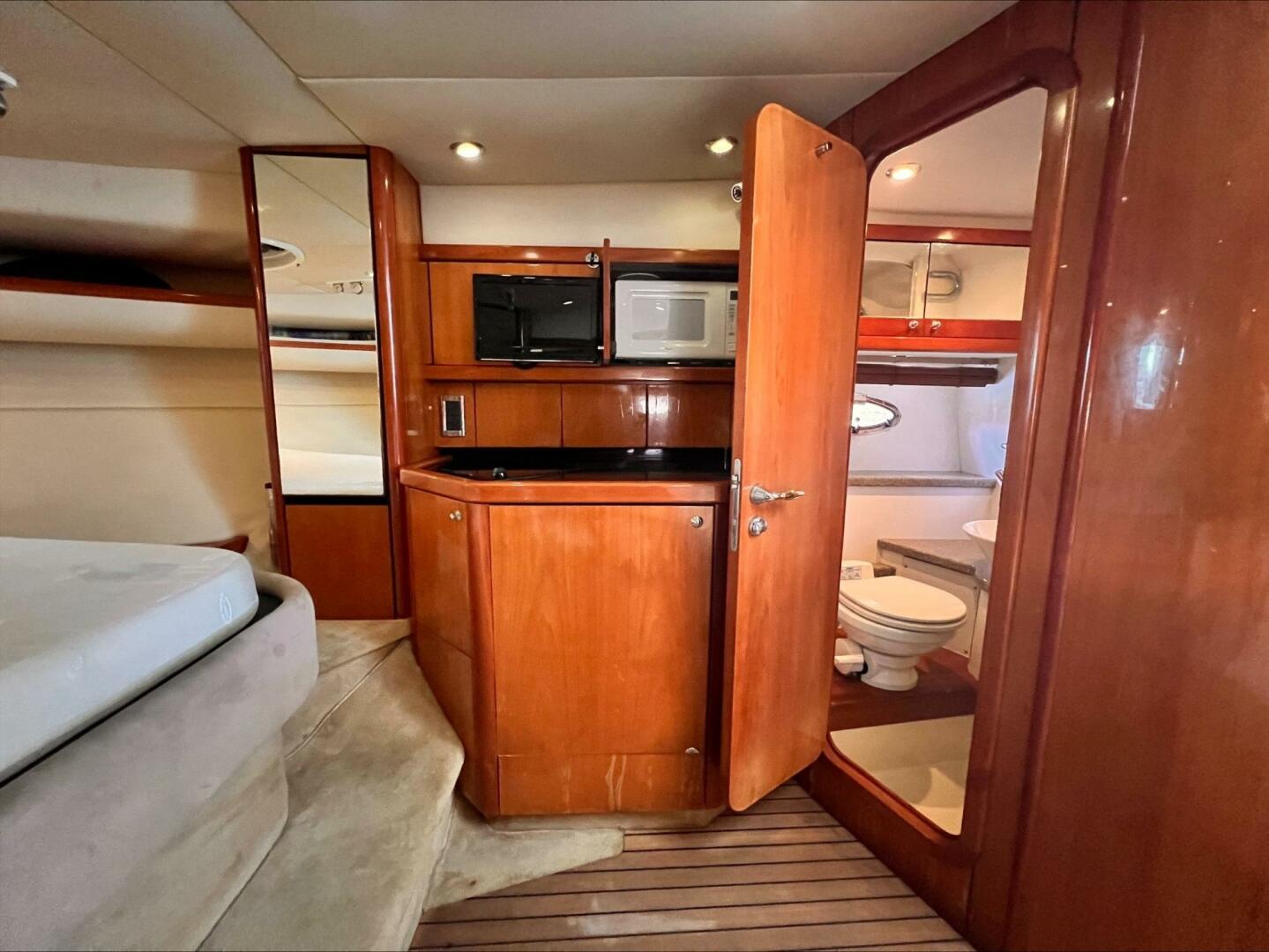 Slide: The Image of Sunseeker Sportfish 37 2005 - 5221399