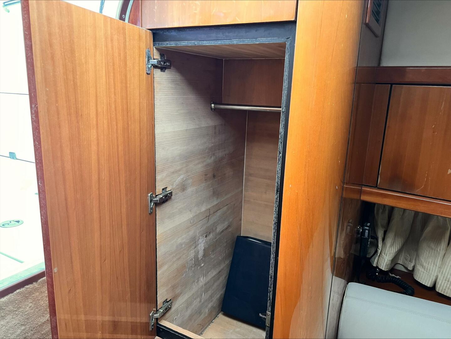 Slide: The Image of Sunseeker Sportfish 37 2005 - 5221547