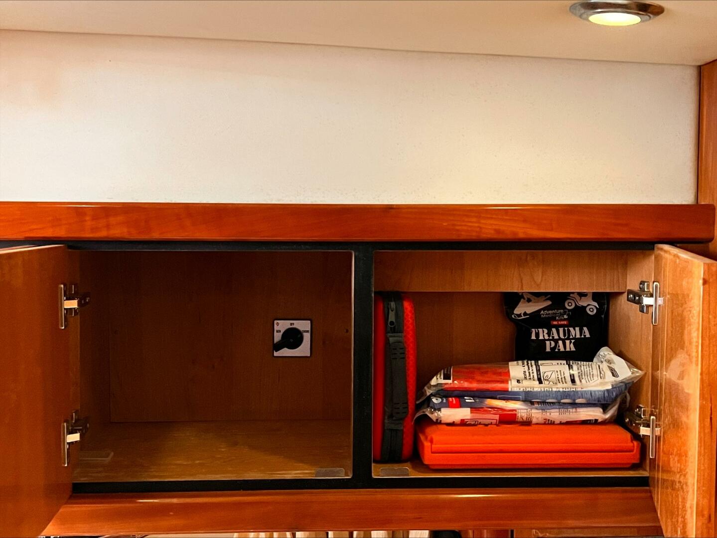 Slide: The Image of Sunseeker Sportfish 37 2005 - 5221568