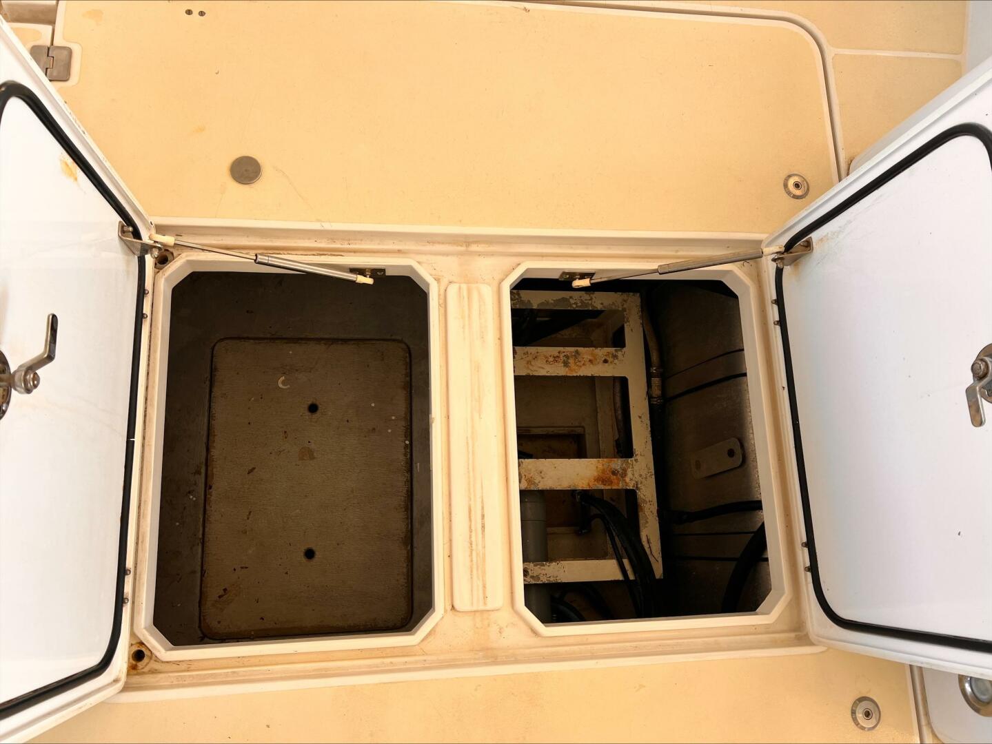 Slide: The Image of Sunseeker Sportfish 37 2005 - 5221725