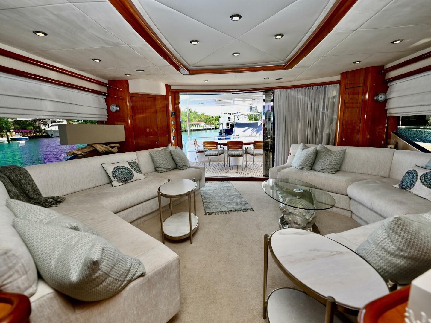 Slide: The Image of Main Salon -82ft Sunseeker 2005 - 4067396