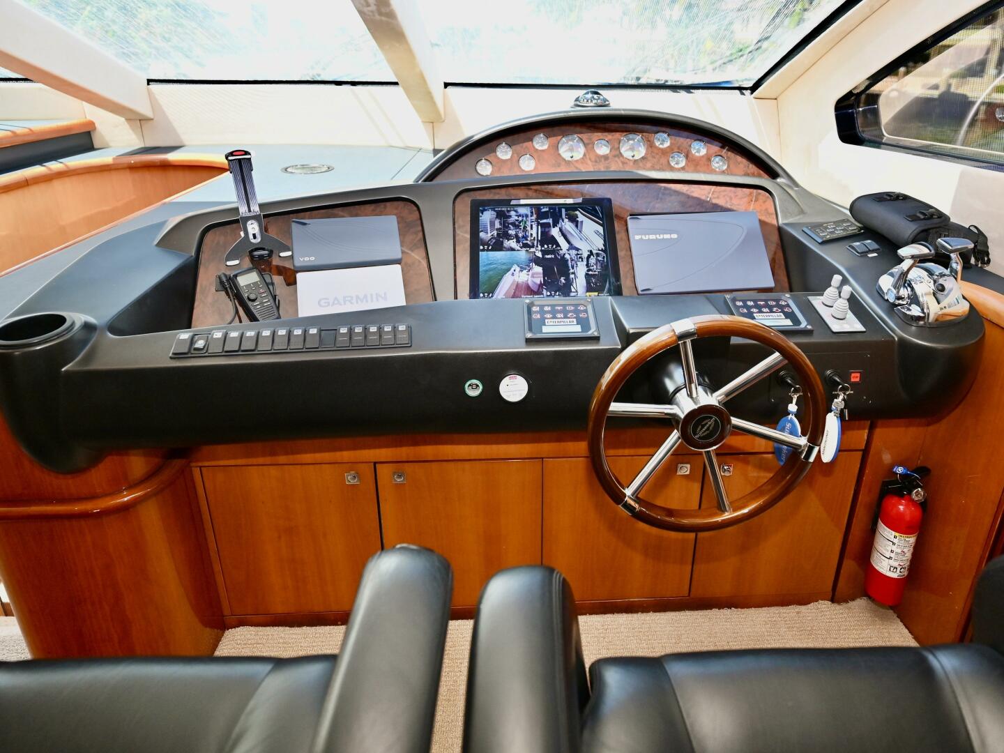 Slide: The Image of Helm -82ft Sunseeker 2005 - 4067403