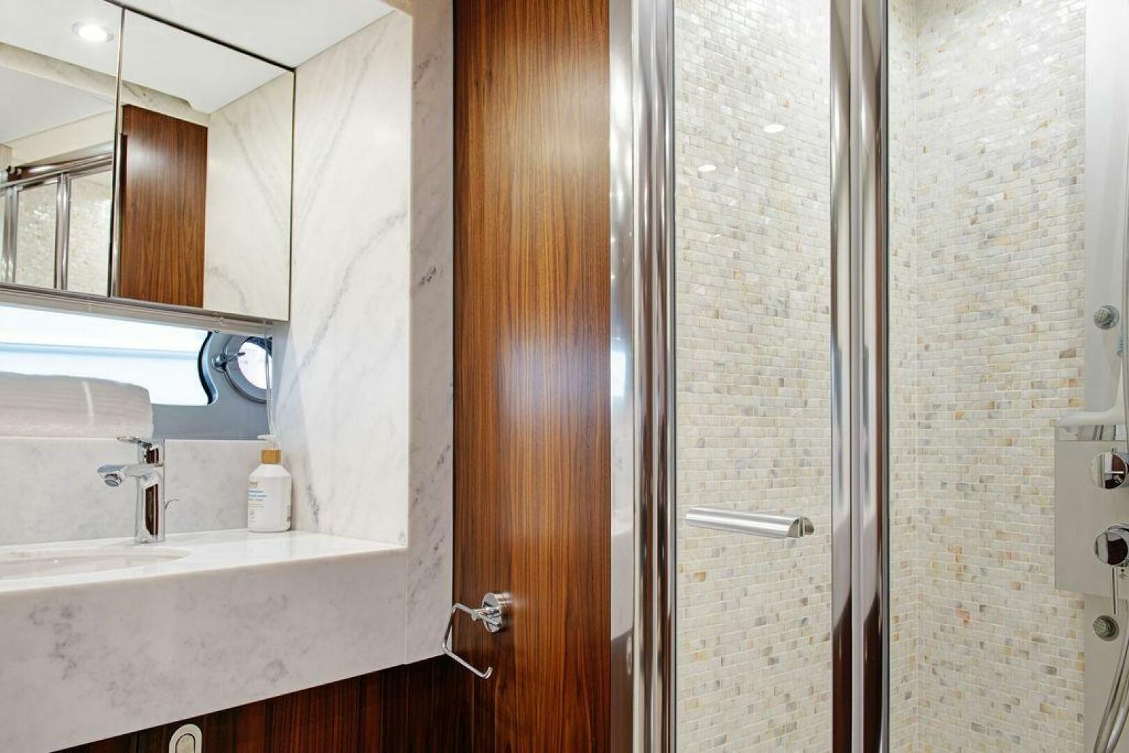 Slide: The Image of Sunseeker Yacht 75 2016 - 4410412