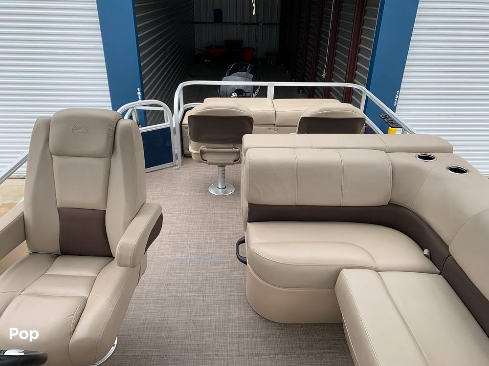 Slide: The Image of Sun Tracker 22 DLX Fishin" Barge 2019 - 46