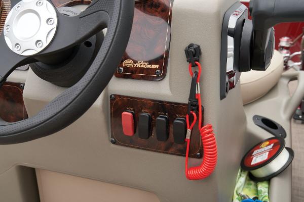 Slide: The Image of Sun Tracker Bass Buggy 16 XL Select - 33