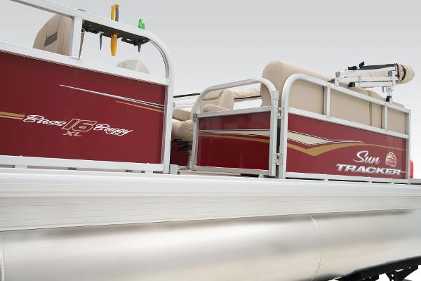 Slide: The Image of Sun Tracker Bass Buggy 16 XL Select 2025 - 23