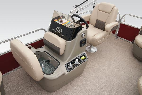 Slide: The Image of Sun Tracker Bass Buggy 16 XL Select 2025 - 31