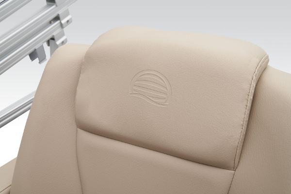 Slide: The Image of Sun Tracker Bass Buggy 16 XL Select 2025 - 42
