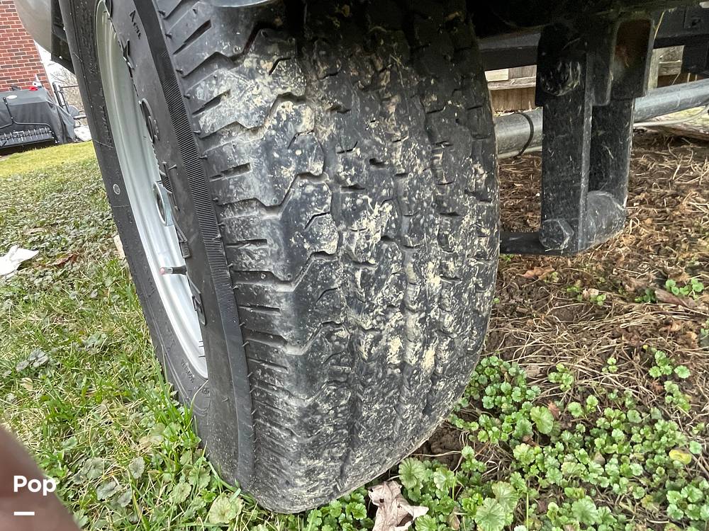 Slide: The Image of Sun Tracker Bass Buggy 18 DXL 2024 - 15321684