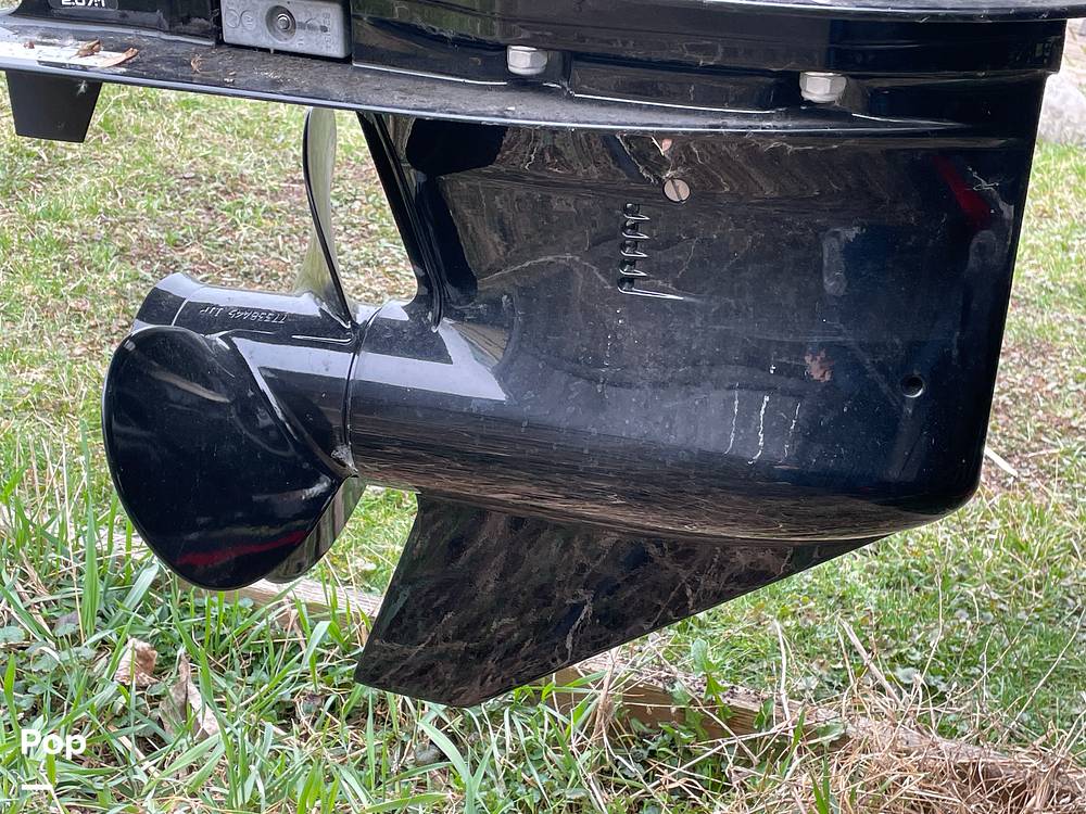 Slide: The Image of Sun Tracker Bass Buggy 18 DXL 2024 - 15321564