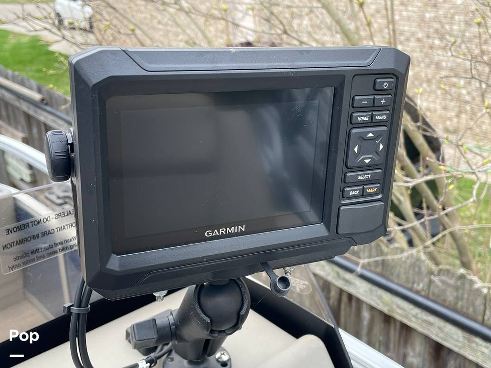 Slide: The Image of Sun Tracker Bass Buggy 18 DXL 2024 - 15321597