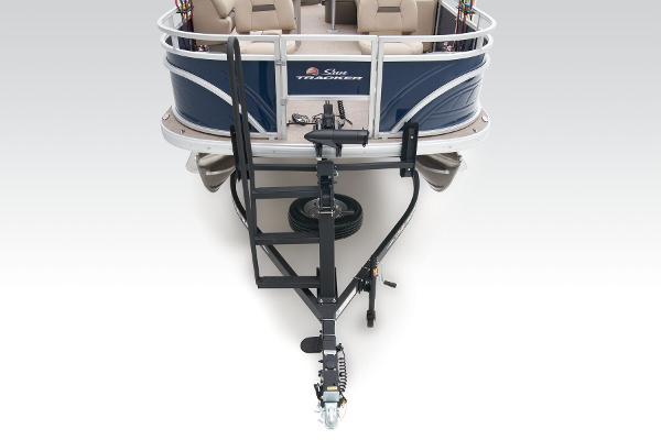 Slide: The Image of Sun Tracker Fishin' Barge 20 DLX 2025 - 11
