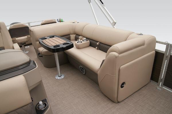 Slide: The Image of Sun Tracker Fishin' Barge 22 DLX 2024 - 43