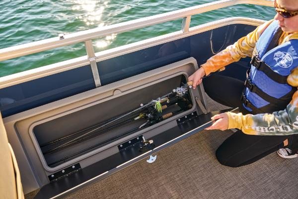 Slide: The Image of Sun Tracker Fishin' Barge 22 XP3 2024 - 71