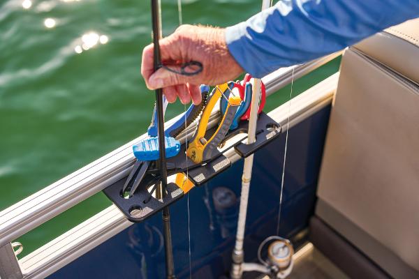 Slide: The Image of Sun Tracker Fishin' Barge 22 XP3 2024 - 72