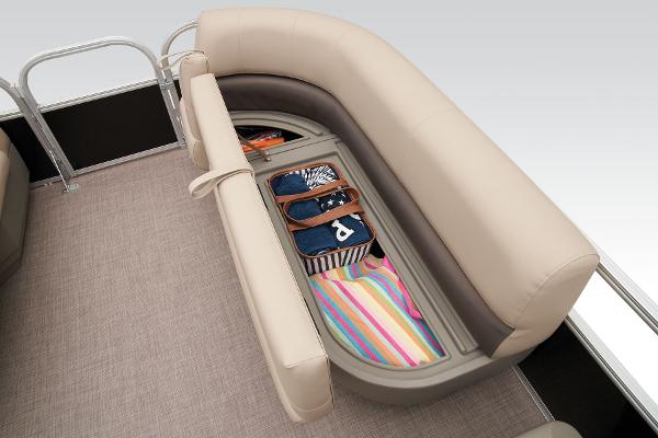 Slide: The Image of Sun Tracker Party Barge 16 DLX 2025 - 14