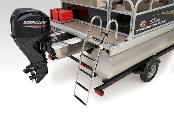 Slide: The Image of Sun Tracker Party Barge 16 DLX 2025 - 25