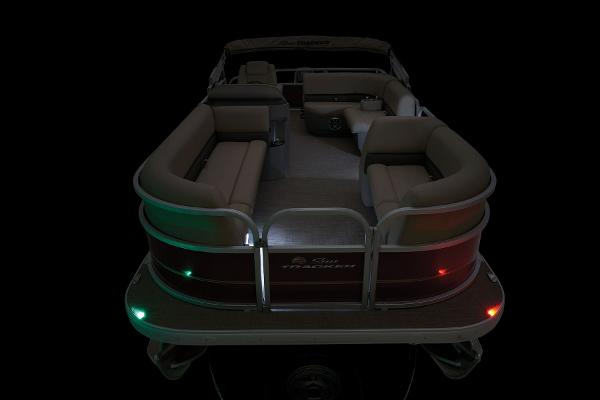 Slide: The Image of Sun Tracker Party Barge 18 DLX 2025 - 10