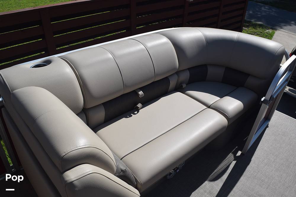 Slide: The Image of Sun Tracker Party Barge 20 DLX 2023 - 15587422