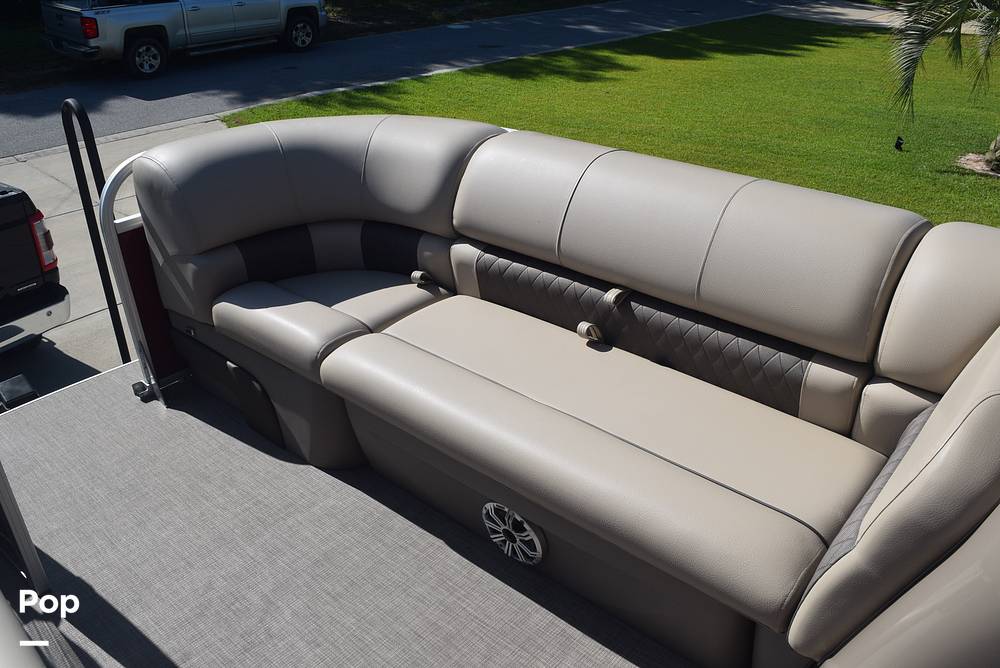 Slide: The Image of Sun Tracker Party Barge 20 DLX 2023 - 15587426