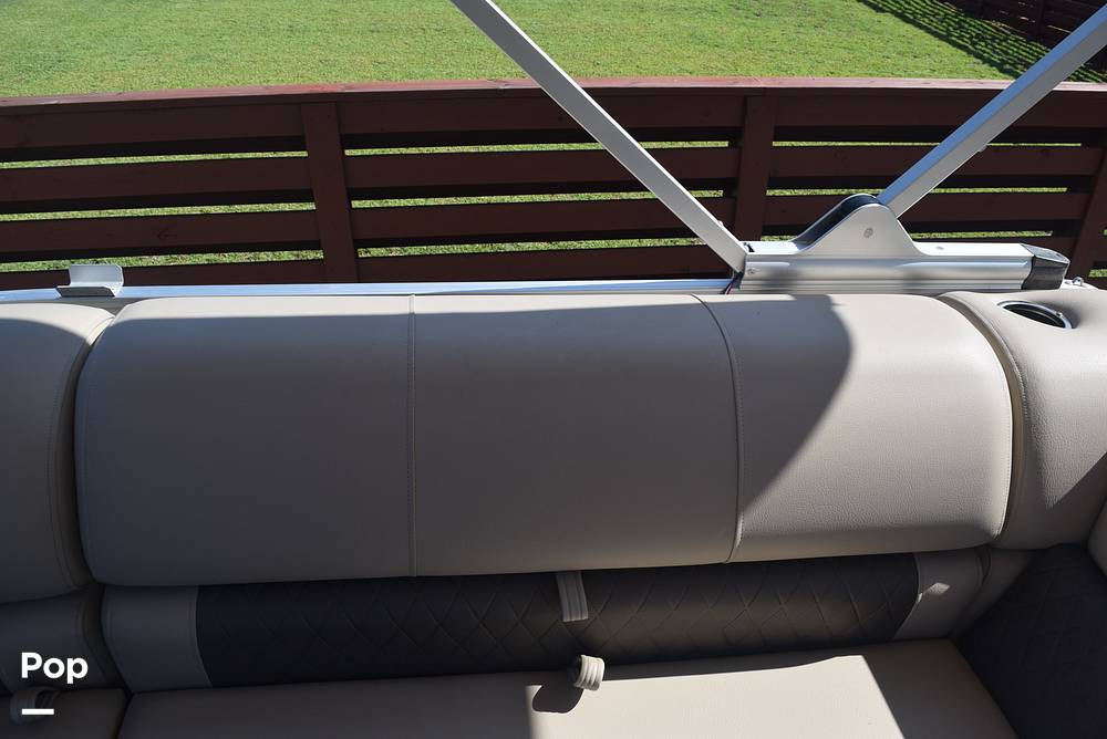 Slide: The Image of Sun Tracker Party Barge 20 DLX 2023 - 15587443