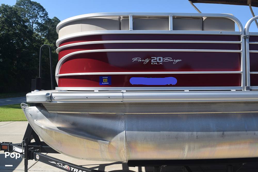 Slide: The Image of Sun Tracker Party Barge 20 DLX 2023 - 15587400