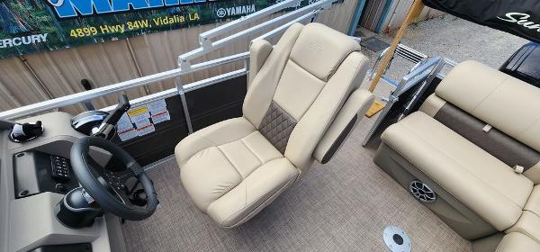 Slide: The Image of 2024 Sun Tracker PARTY BARGE® 20 DLX interior with captain's chair and lounge seating. - 11