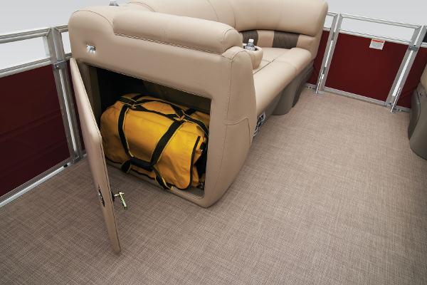 Slide: The Image of Sun Tracker Party Barge 20 DLX 2024 - 35