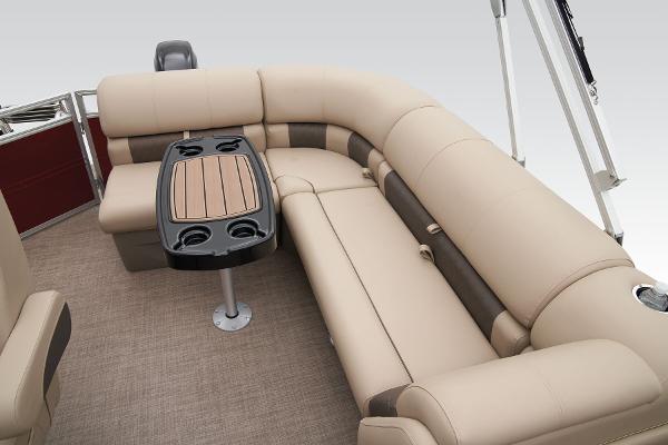 Slide: The Image of Sun Tracker Party Barge 20 DLX 2024 - 46