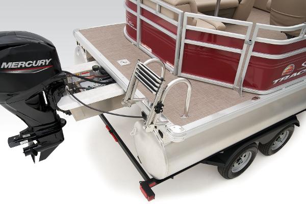 Slide: The Image of Sun Tracker Party Barge 20 DLX 2024 - 52