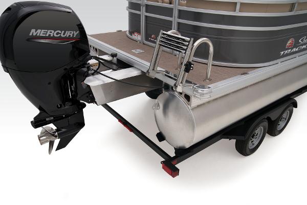 Slide: The Image of Sun Tracker Party Barge 22 DLX 2025 - 50