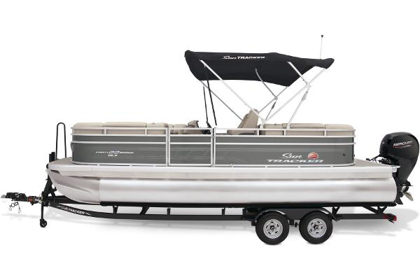 Slide: The Image of Sun Tracker Party Barge 22 DLX 2025 - 6