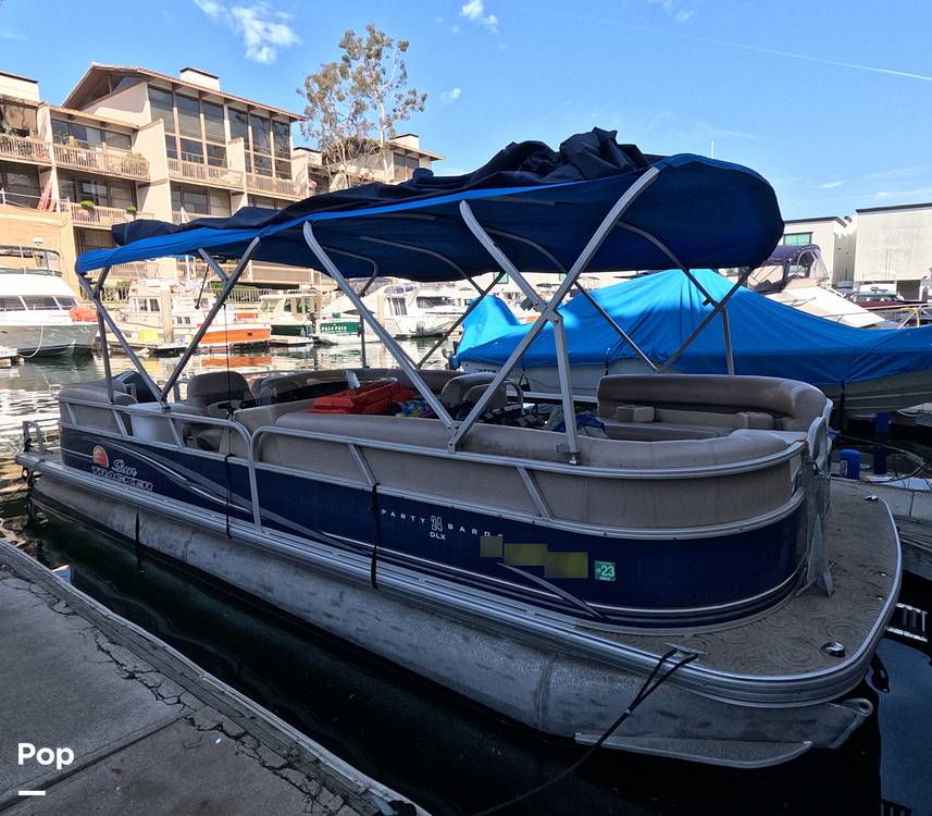 Slide: The Image of Sun Tracker Party Barge 24 DLX 2014 - 15175189
