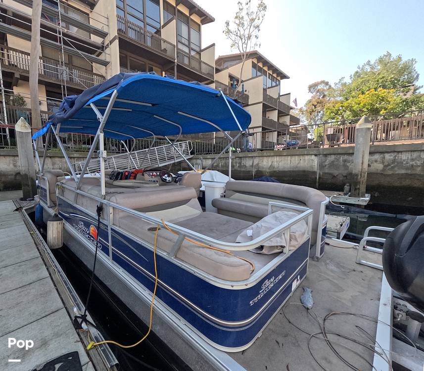 Slide: The Image of Sun Tracker Party Barge 24 DLX 2014 - 15175194