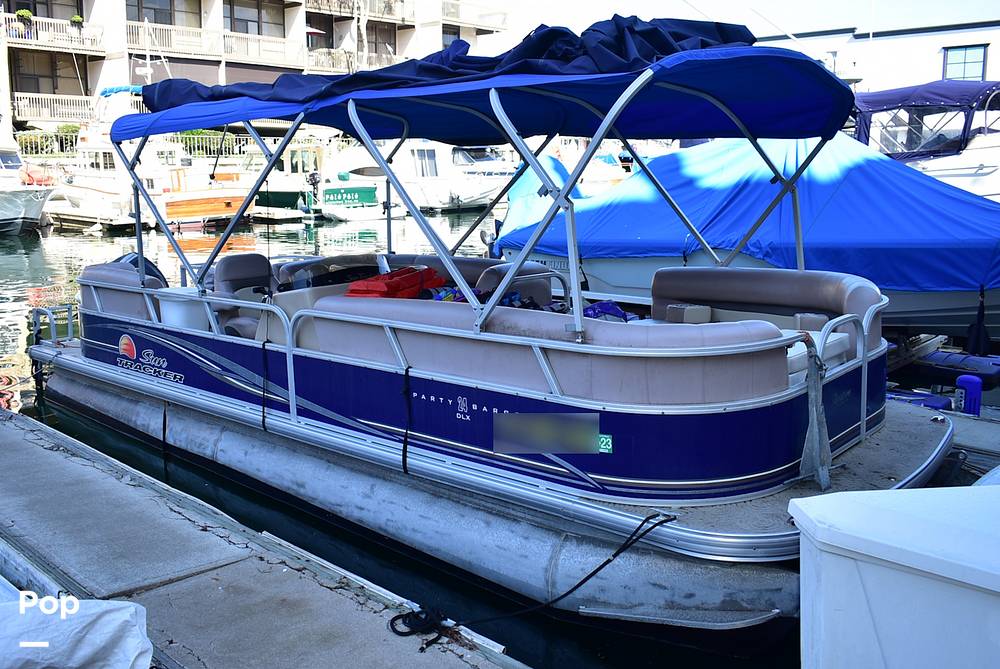 Slide: The Image of Sun Tracker Party Barge 24 DLX 2014 - 15175212