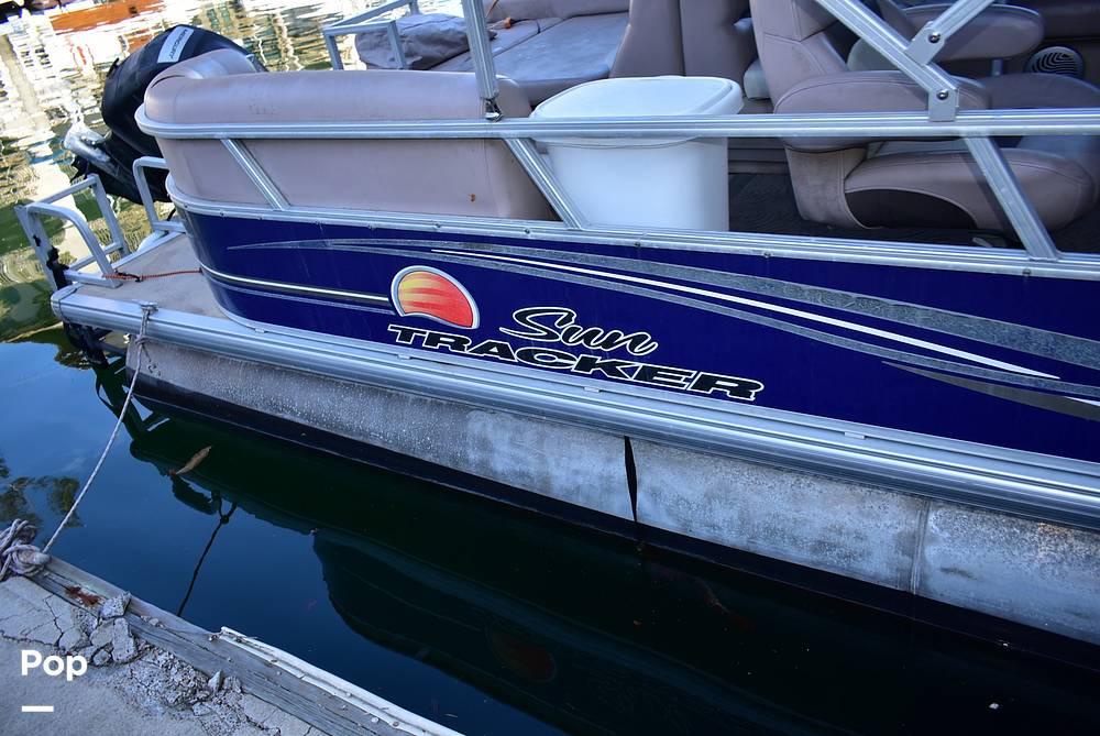 Slide: The Image of Sun Tracker Party Barge 24 DLX 2014 - 15175216