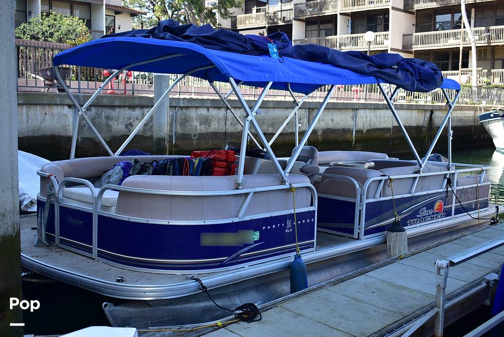 Slide: The Image of Sun Tracker Party Barge 24 DLX 2014 - 15175219