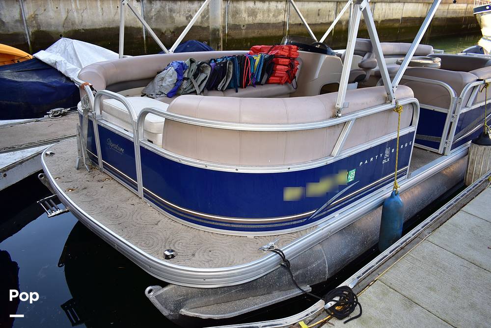 Slide: The Image of Sun Tracker Party Barge 24 DLX 2014 - 15175221
