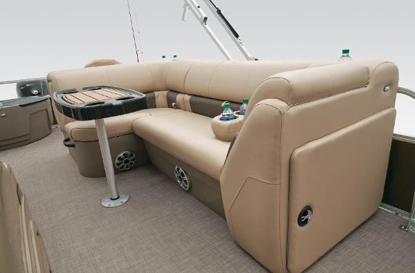 Slide: The Image of Sun Tracker SportFish 20 DLX 2023 - 34