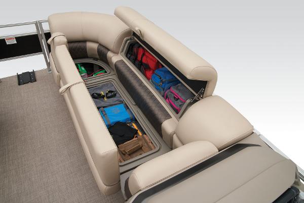 Slide: The Image of Sun Tracker SportFish 20 DLX 2025 - 20