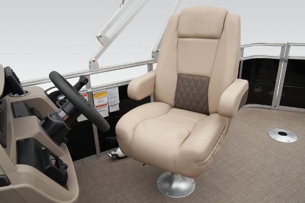 Slide: The Image of Sun Tracker SportFish 20 DLX 2025 - 23