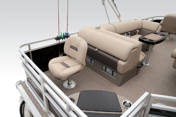 Slide: The Image of Sun Tracker SportFish 20 DLX 2025 - 38